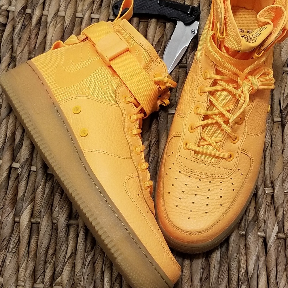 New NIKE SF AIR FORCE 1 MID ODELL BECKHAM JR.